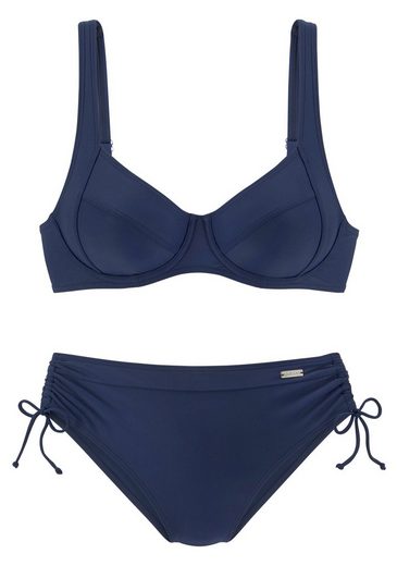 LASCANA Bügel-Bikini mit seitlich geraffter Bikinihose mehr Zeitbegrenzte Promotion