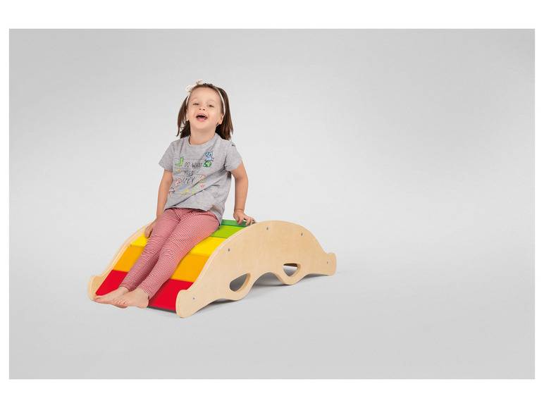 Playtive Holz Balancewippe, in Regenbogenfarben Riesige Rabatte