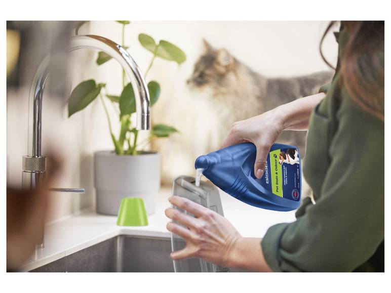 Bissell Fleckenreinigungsmittel »Pet Stain and Odour« gegen Verschmutzungen Sonderangebot