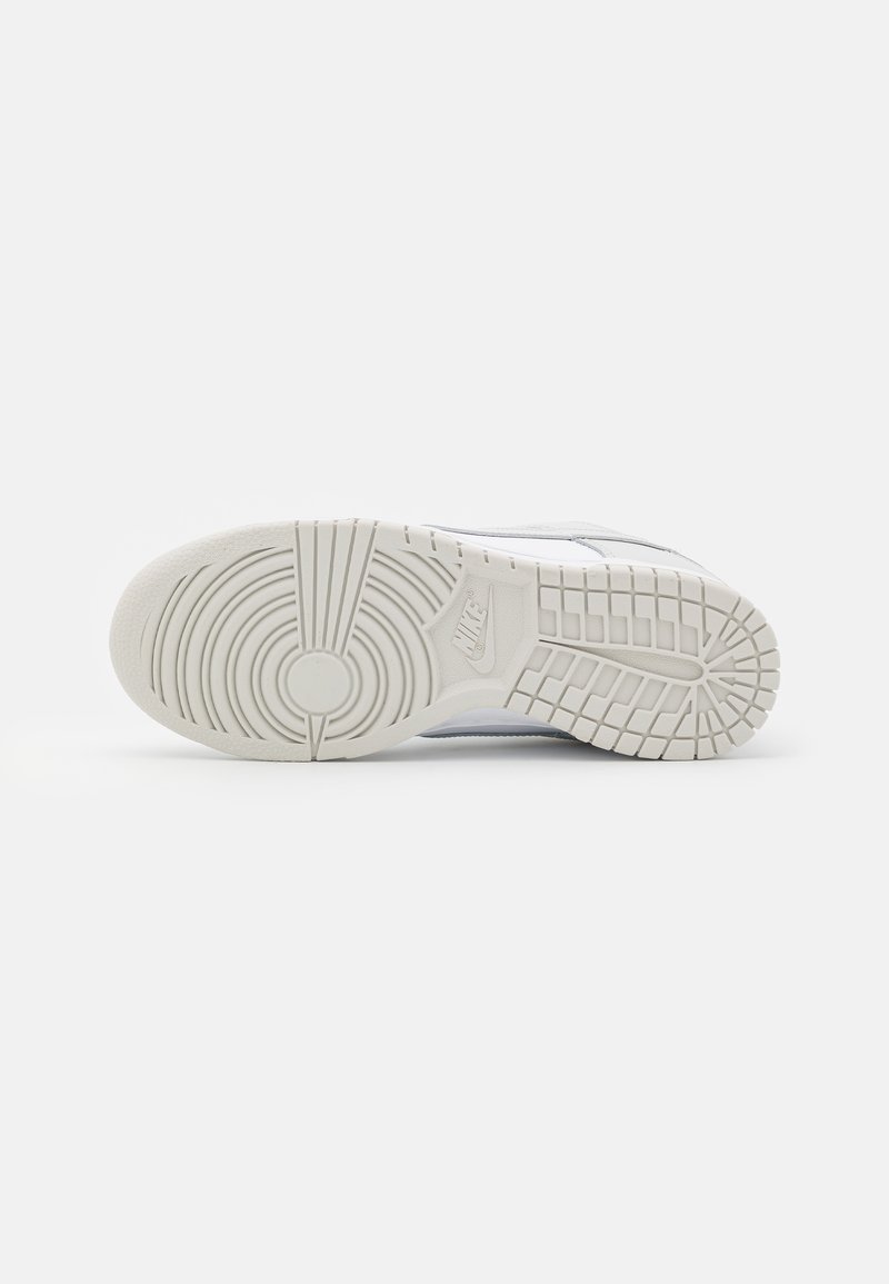 Nike Sportswear Nike Sportswear DUNK LOW - Trainers Bis zu 60% Rabatt