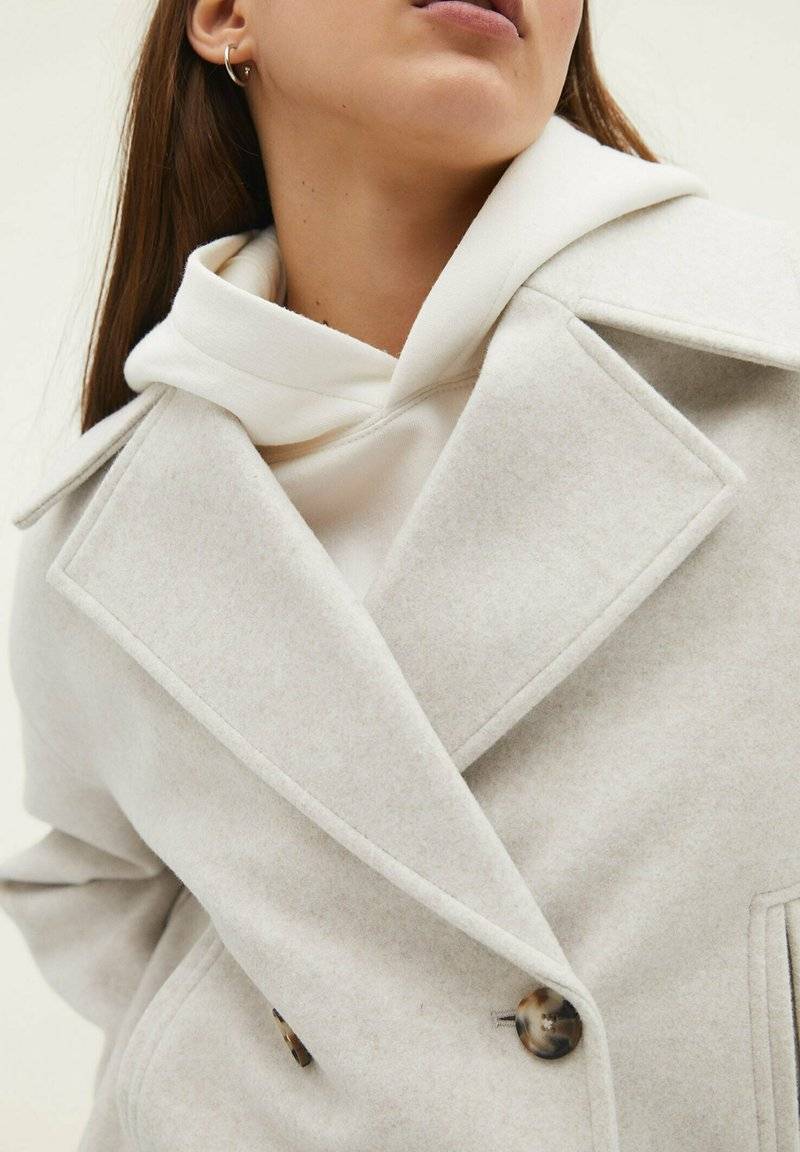 Stradivarius Stradivarius SOFT WRAP - Blazer - stone Neueste Stile