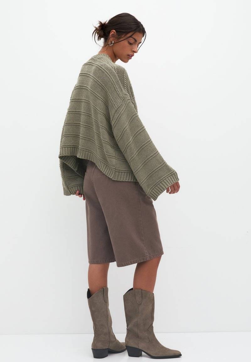 PULL&BEAR PULL&BEAR Cardigan - khaki 50% Rabatt mit kostenlosem Versand