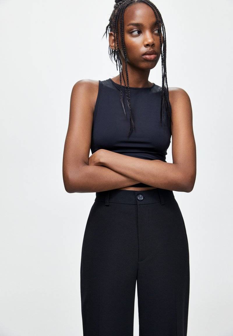 PULL&BEAR PULL&BEAR STRAIGHT - Trousers - black Kostenloser Versand international