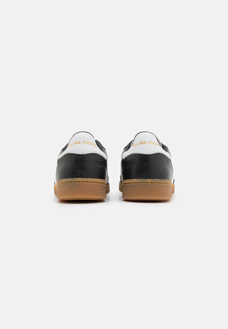 Filling Pieces Filling Pieces SPRINTER DICE UNISEX - Trainers - black Angebote