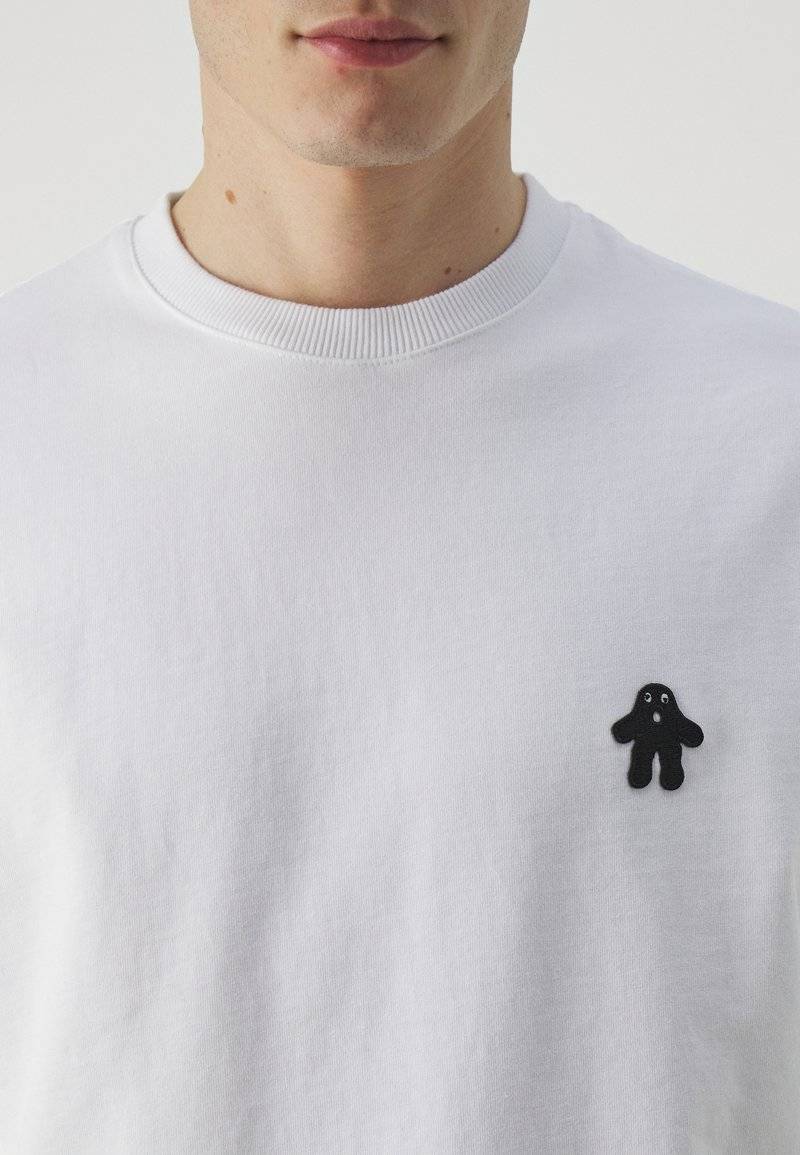 AVAVAV AVAVAV OLD LADY UNISEX - Basic T-shirt - blanc Günstig kaufen