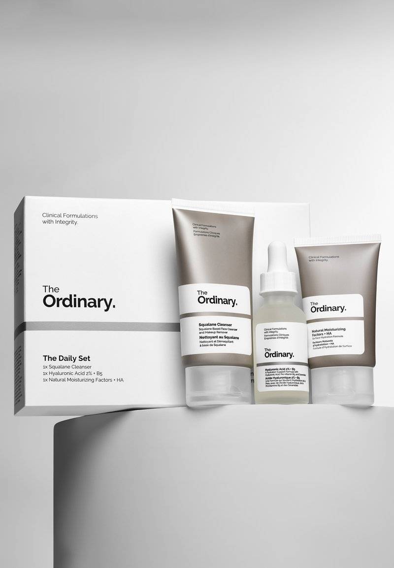 The Ordinary The Ordinary THE DAILY SET - Skincare set Riesige Ersparnisse