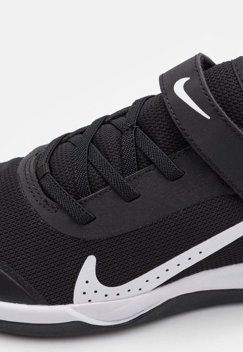 Nike Performance Nike Performance OMNI MULTI COURT - Training shoe Begrenzte Freigabe