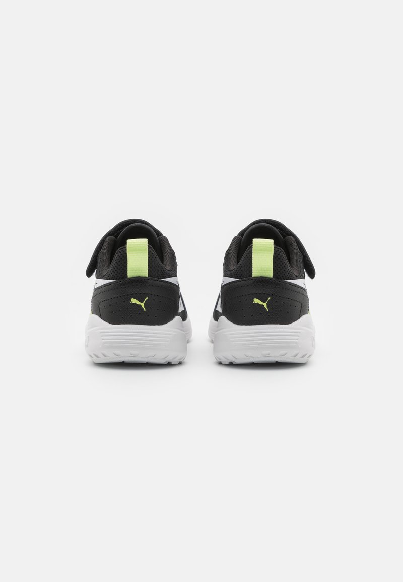 Puma Puma ALL DAY ACTIVE UNISEX - Neutral running shoes Kostenloser Versand international