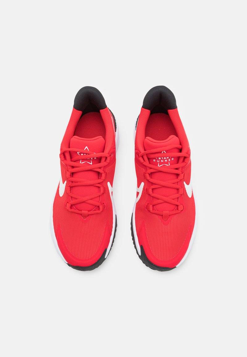 Nike Performance Nike Performance STAR RUNNER 4 UNISEX - Competition running shoes Im Verkauf