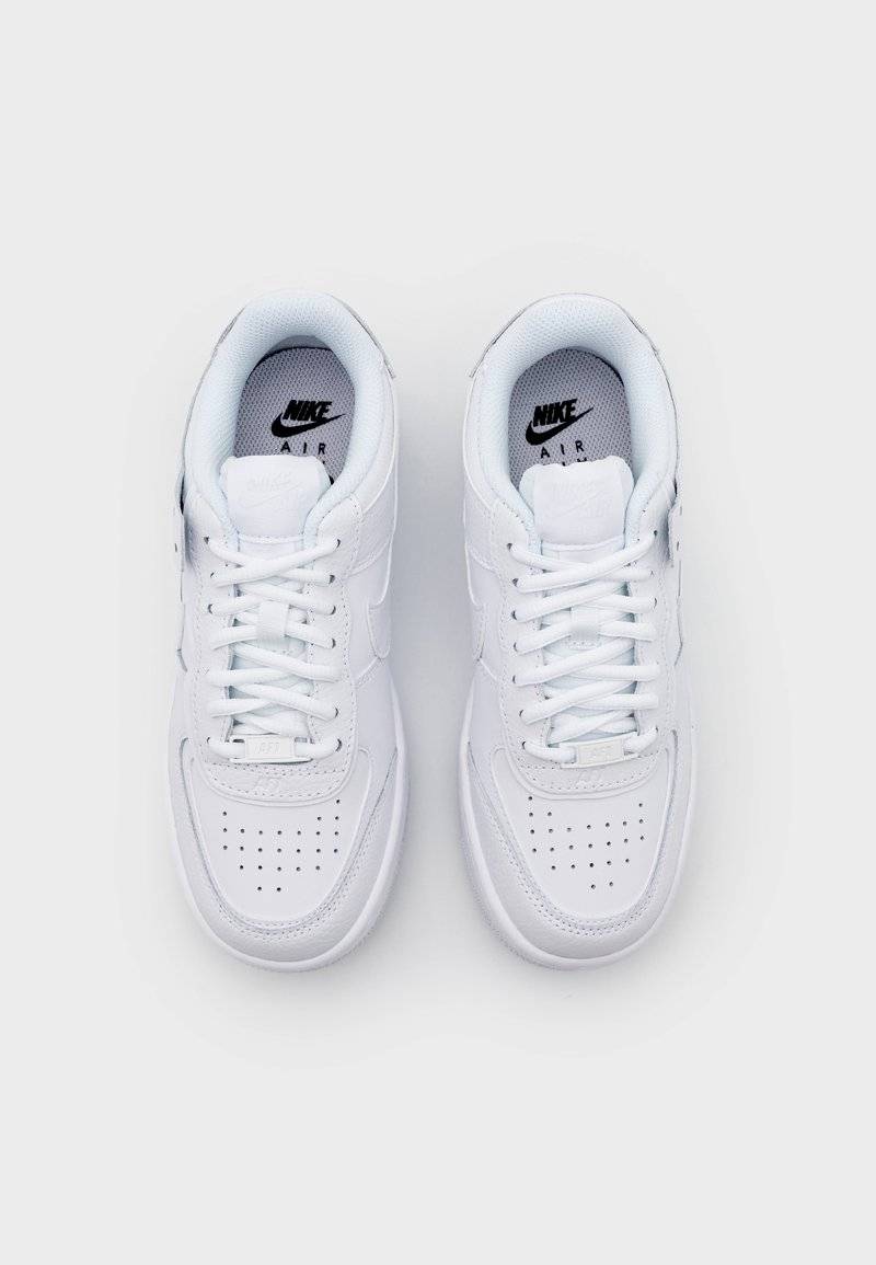 Nike Sportswear Nike Sportswear AF1 SHADOW - Trainers - white Großer Ausverkauf