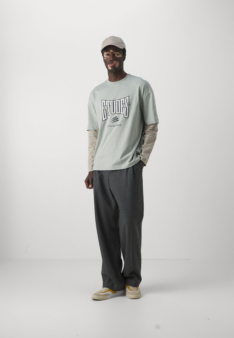 Études Études GOUDRON BOXING PIGEON UNISEX - Long sleeved top - grey Tägliche Deals