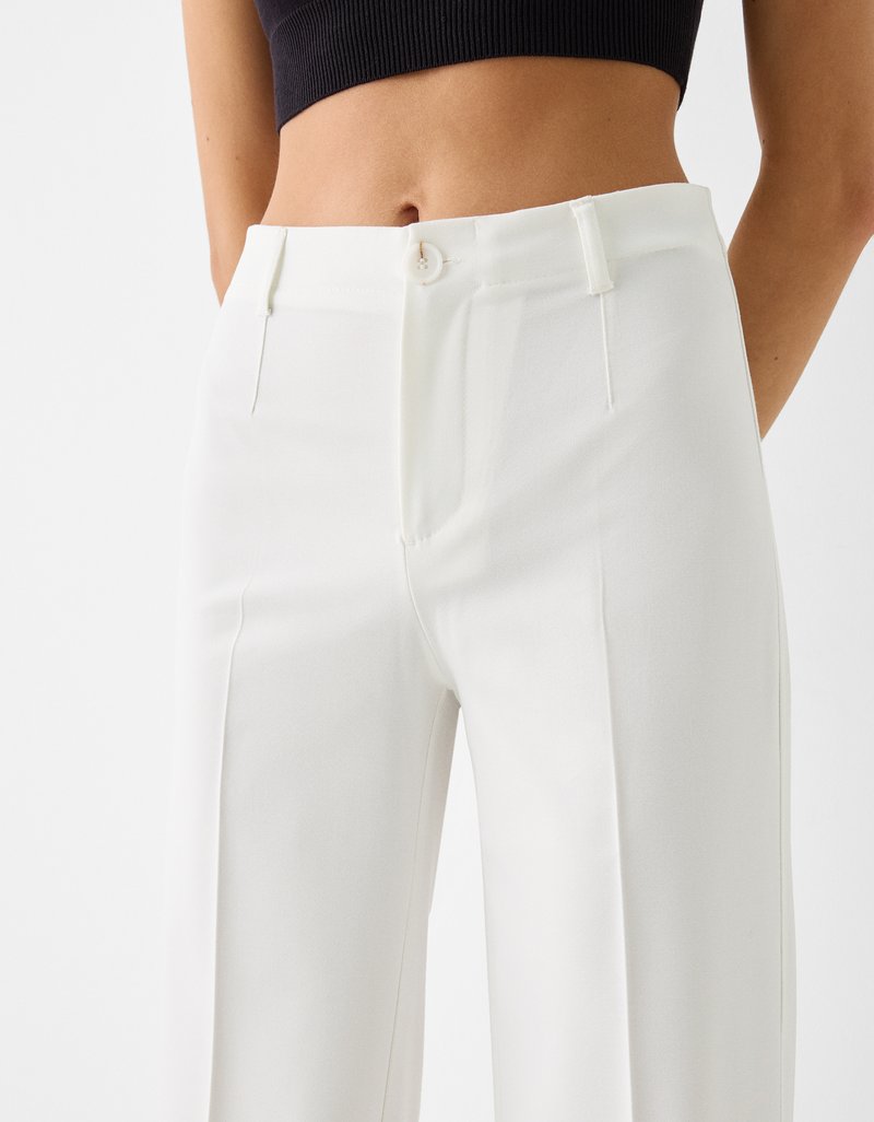 Bershka Bershka WIDE TAILORED - Trousers - white Bis zu 60% Rabatt