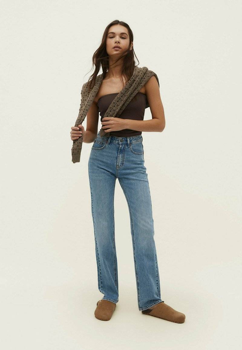Stradivarius Stradivarius VINTAGE - Straight leg jeans - light blue denim Bis zu 65% Rabatt