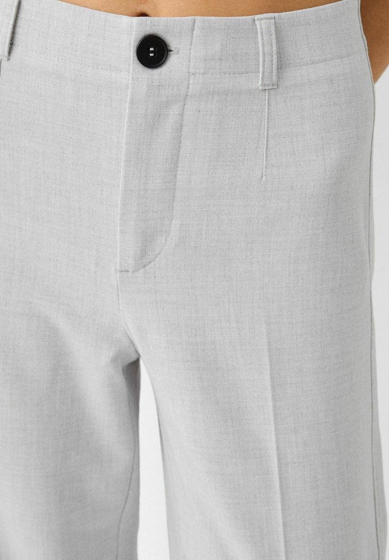 Bershka Bershka WIDE TAILORED - Trousers - mottled grey Nur noch ein Tag übrig
