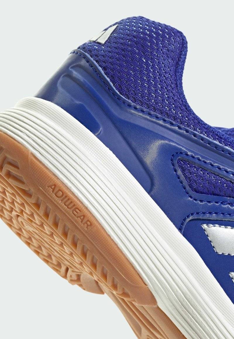 adidas Performance adidas Performance SPEEDCOURT INDOOR KIDS - Stability running shoes - lucid blue silver metallic gum Verkauf