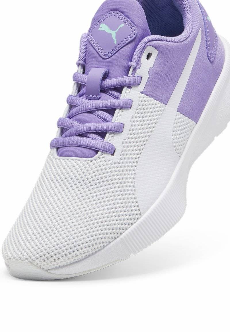 Puma Puma FLYER RUNNER JR UNISEX - Neutral running shoes - lavender alert white silver mist Blitzverkäufe
