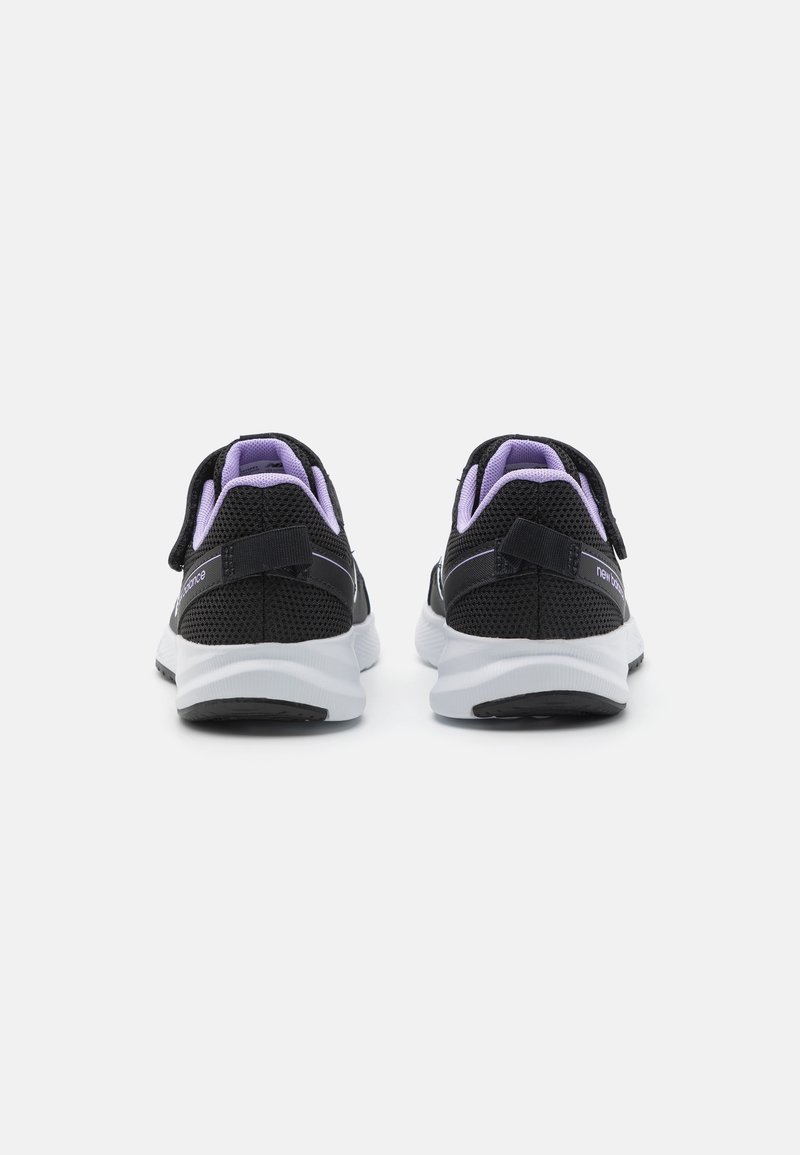New Balance New Balance 570 UNISEX - Neutral running shoes - black Rabatt
