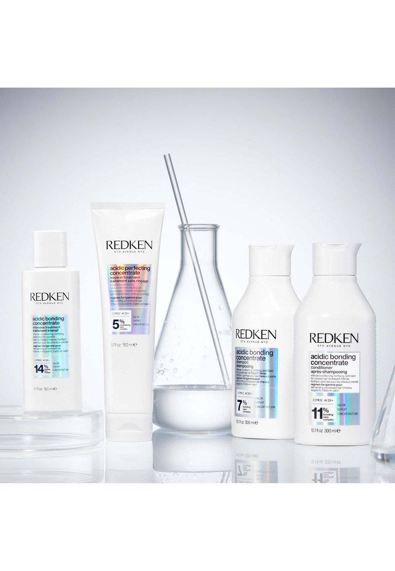 Redken Redken ACIDIC BONDING CONCENTRATE CONDITIONER | STRENGTH REPAIR, INTENSE CONDITIONING AND COLOR PROTECTION FOR DAMAGED HAIR - Conditioner Exklusive Angebote