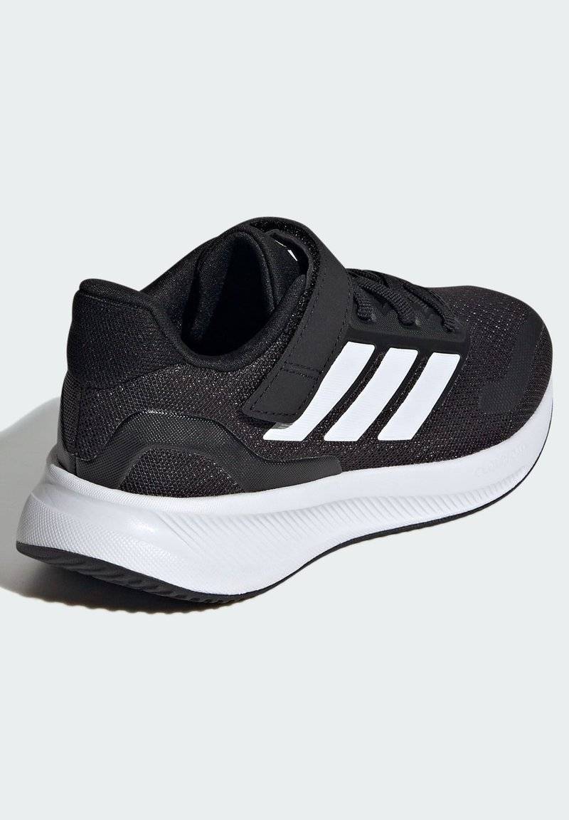 adidas Performance adidas Performance RUNFALCON 5 UNISEX - Neutral running shoes - core black cloud white cloud white Kostenlose Rückgabe