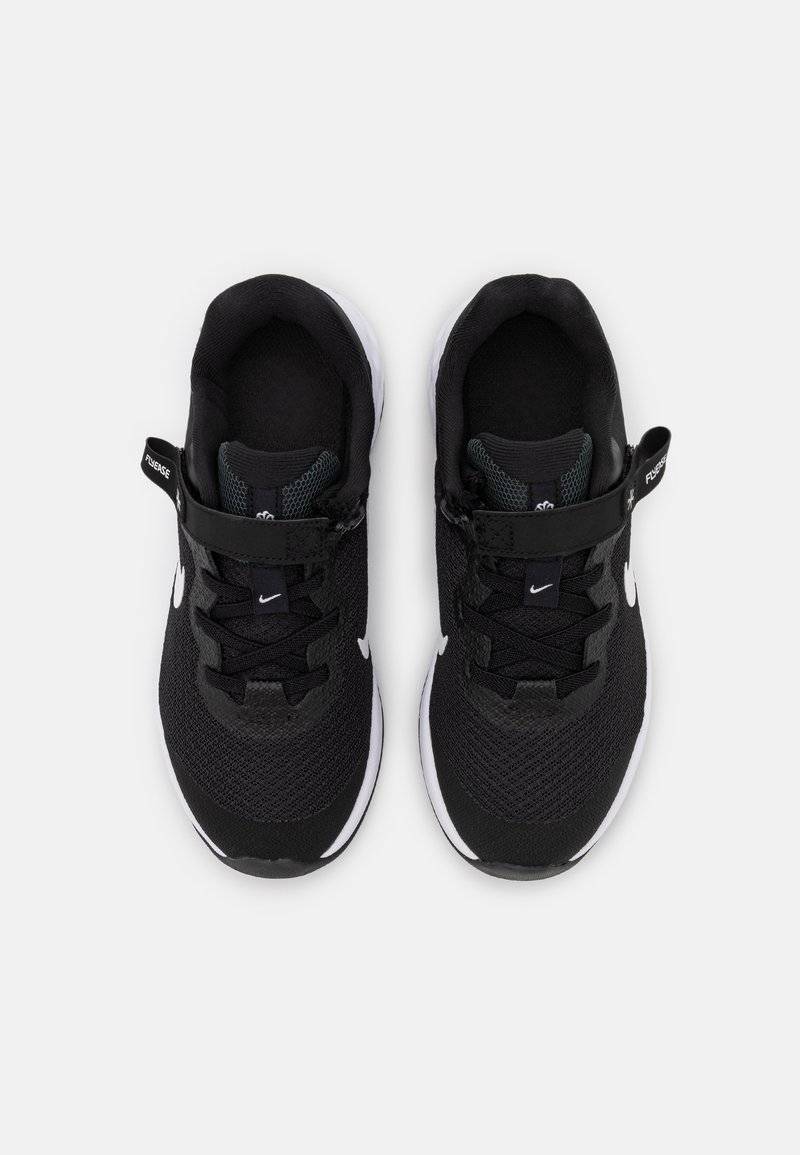 Nike Performance Nike Performance NIKE REVOLUTION 6 FLYEASE (PS - Neutral running shoes Fabrikladen