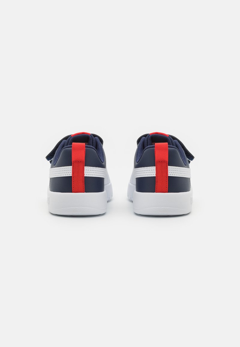 Puma Puma COURTFLEX UNISEX - Neutral running shoes Begrenzt auf 3 Tage