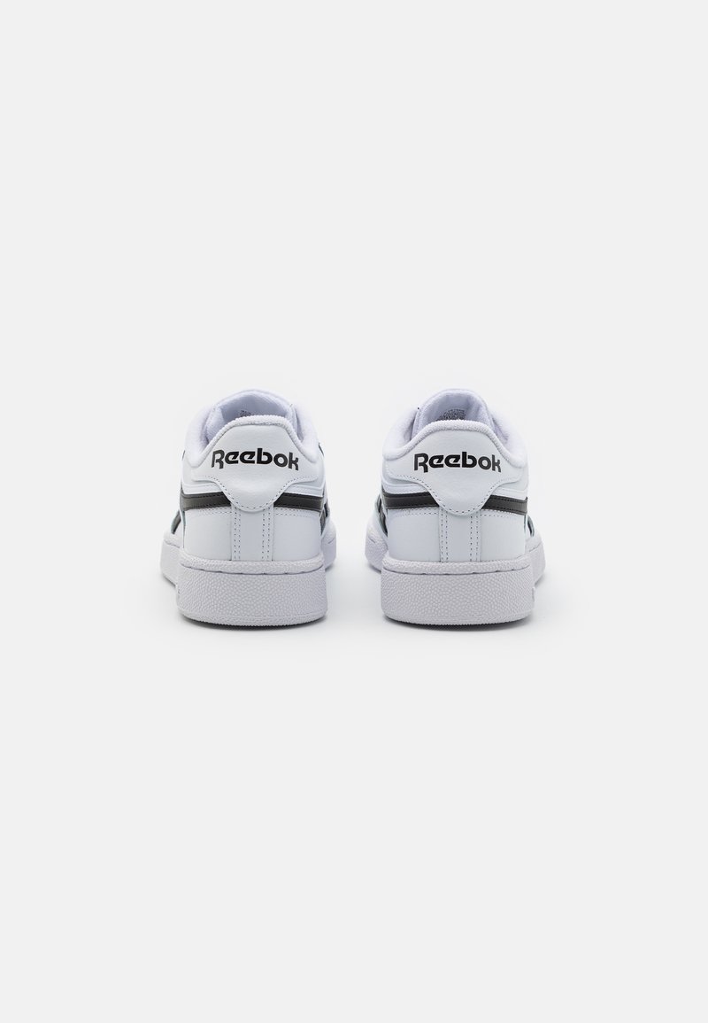 Reebok Classic Reebok Classic CLUB C REVENGE - Trainers Im Verkauf
