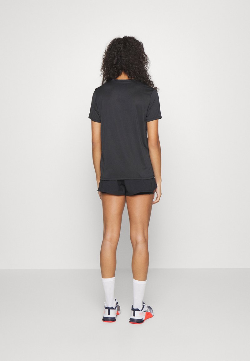 Nike Performance Nike Performance TEE - Sports T-shirt Top Angebot