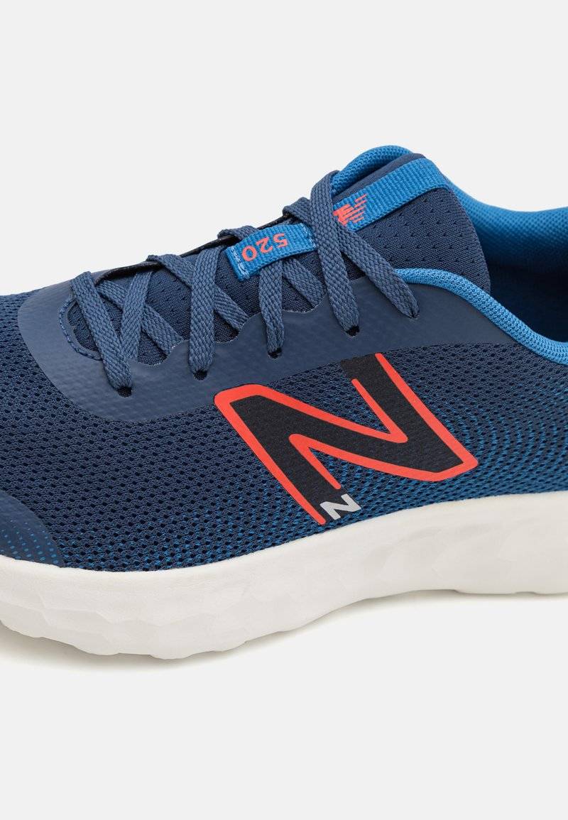 New Balance New Balance 520V8 UNISEX - Competition running shoes - navy Online Outlet