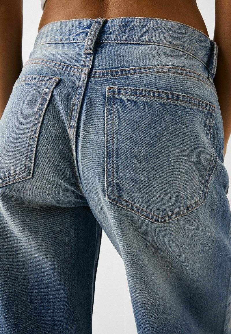 Bershka Bershka WIDE-LEG - Relaxed fit jeans Bis zu 60% Rabatt