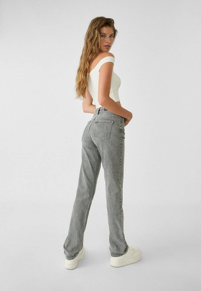 Stradivarius Stradivarius Straight leg jeans - grey denim Vierteljährliche Förderung