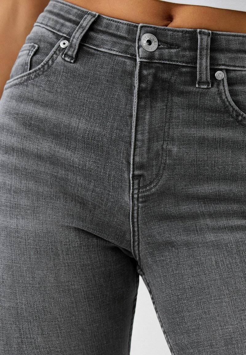 Bershka Bershka SUPER - Jeans Skinny Fit - mottled dark grey Kostenloser Versand international