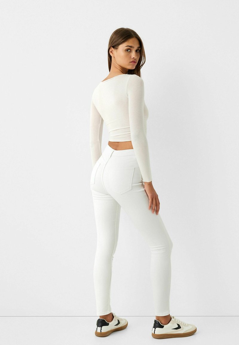 Bershka Bershka SUPER - Jeans Skinny Fit - white Black Friday Preise
