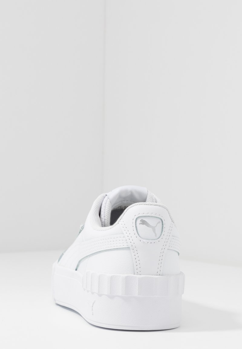 Puma Puma CARINA LIFT - Trainers - white Cyber Monday