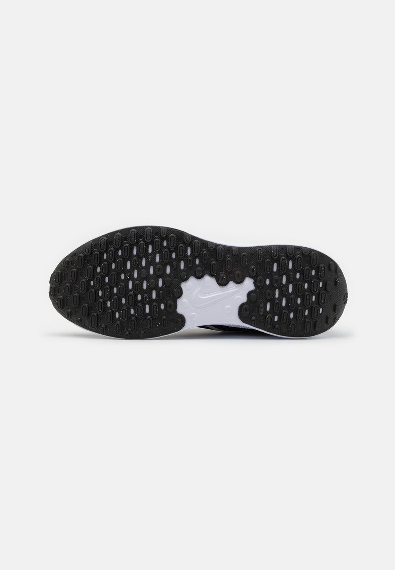 Nike Performance Nike Performance REVOLUTION 7 - Competition running shoes JETZT KAUFEN