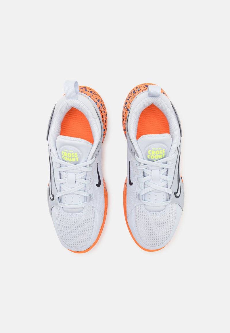 Nike Performance Nike Performance KIDS CROSSCOURT OLY UNISEX - Competition running shoes Bis zu 55% Rabatt