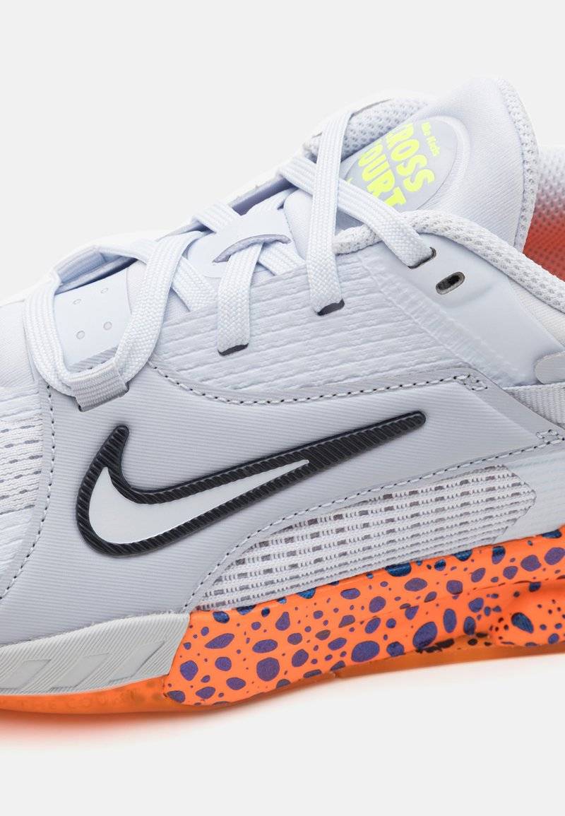Nike Performance Nike Performance KIDS CROSSCOURT OLY UNISEX - Competition running shoes Bis zu 55% Rabatt