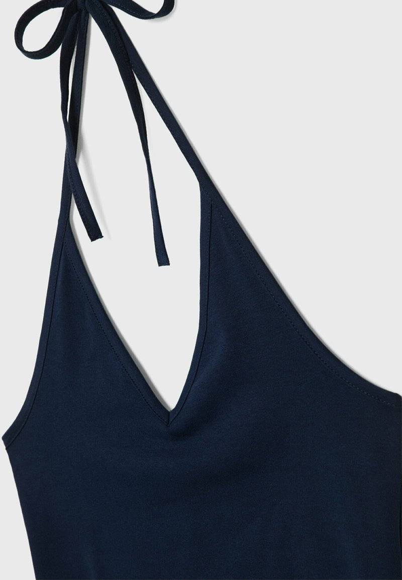 Stradivarius Stradivarius TIED HALTER - Top - dark blue Begrenzt auf 3 Tage