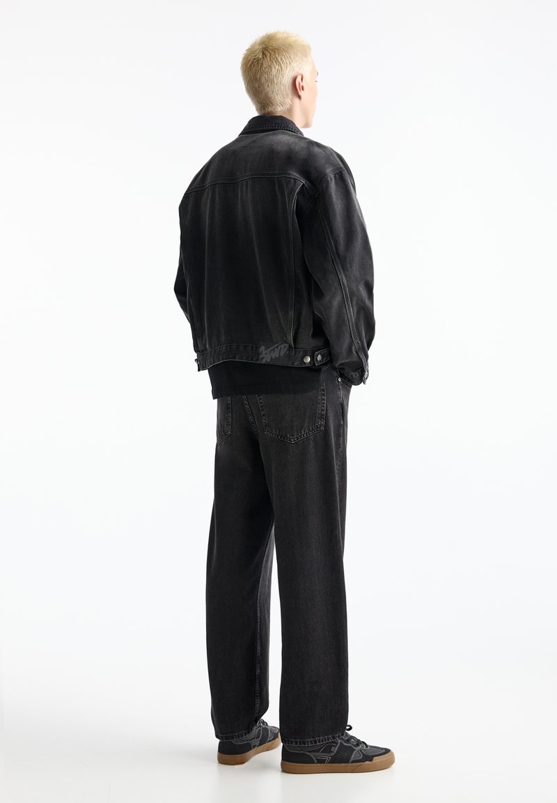 PULL&BEAR PULL&BEAR BAGGY FIT - Straight leg jeans - black Speichern exportieren