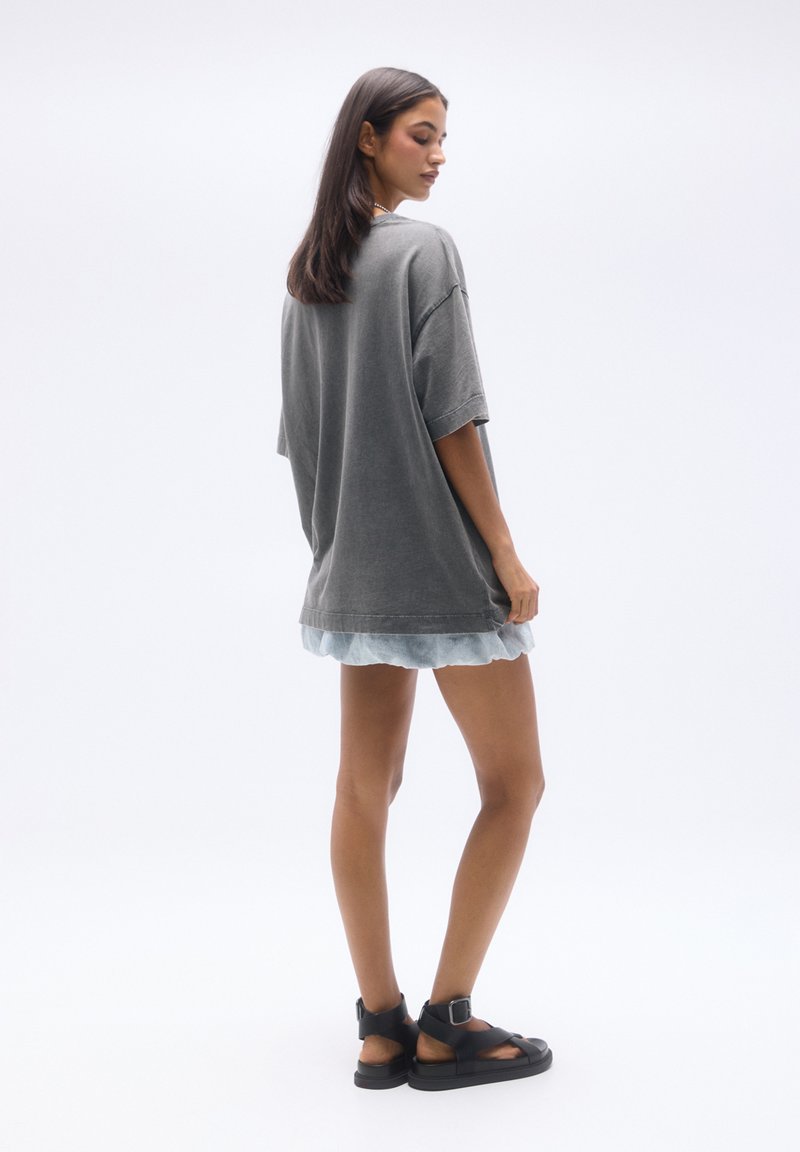 PULL&BEAR PULL&BEAR SHORT SLEEVE - Basic T-shirt - dark grey Im Verkauf
