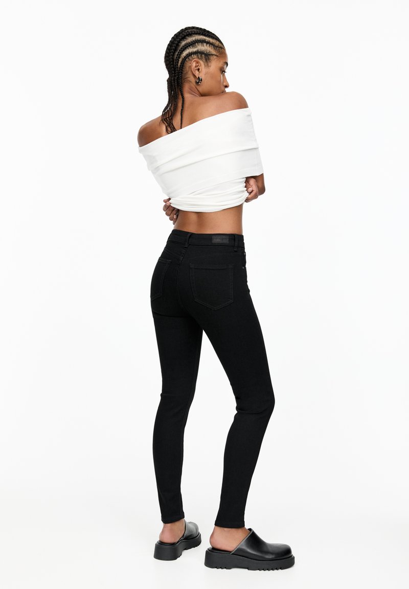 PULL&BEAR PULL&BEAR MID-RISE - Jeans Skinny Fit - black Blitzverkäufe