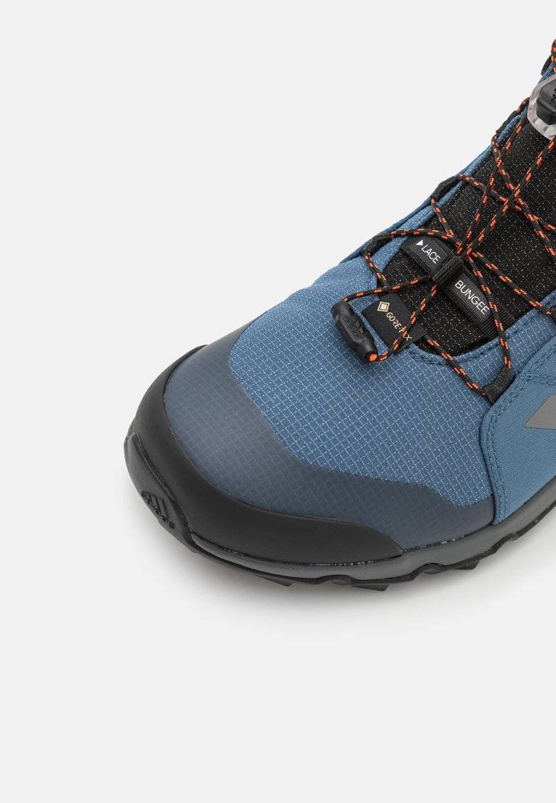 Adidas Terrex Adidas Terrex TERREX MID GORE-TEX® HIKING - Hiking shoes Clearance-Verkauf