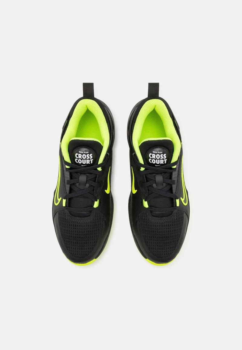 Nike Performance Nike Performance KIDS CROSSCOURT UNISEX - Competition running shoes Begrenzt auf 3 Tage