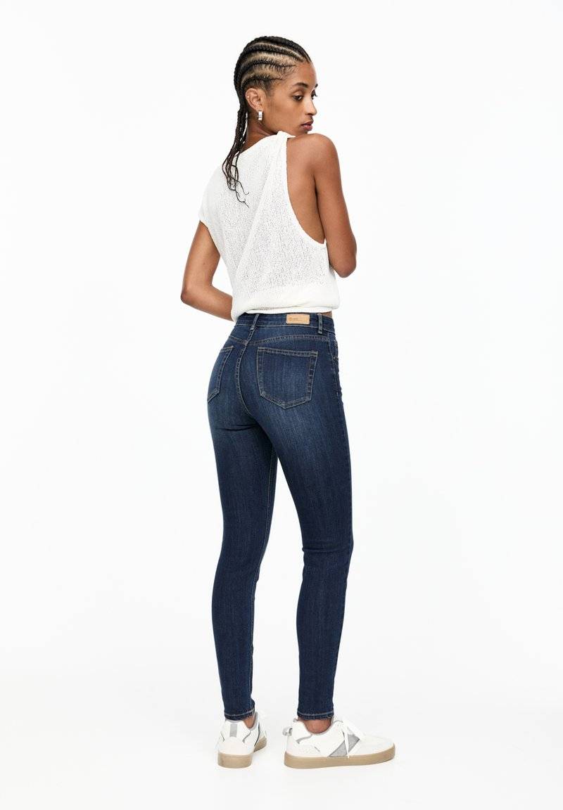 PULL&BEAR PULL&BEAR MID-RISE - Jeans Skinny Fit - dark blue Bis zu 50% Rabatt