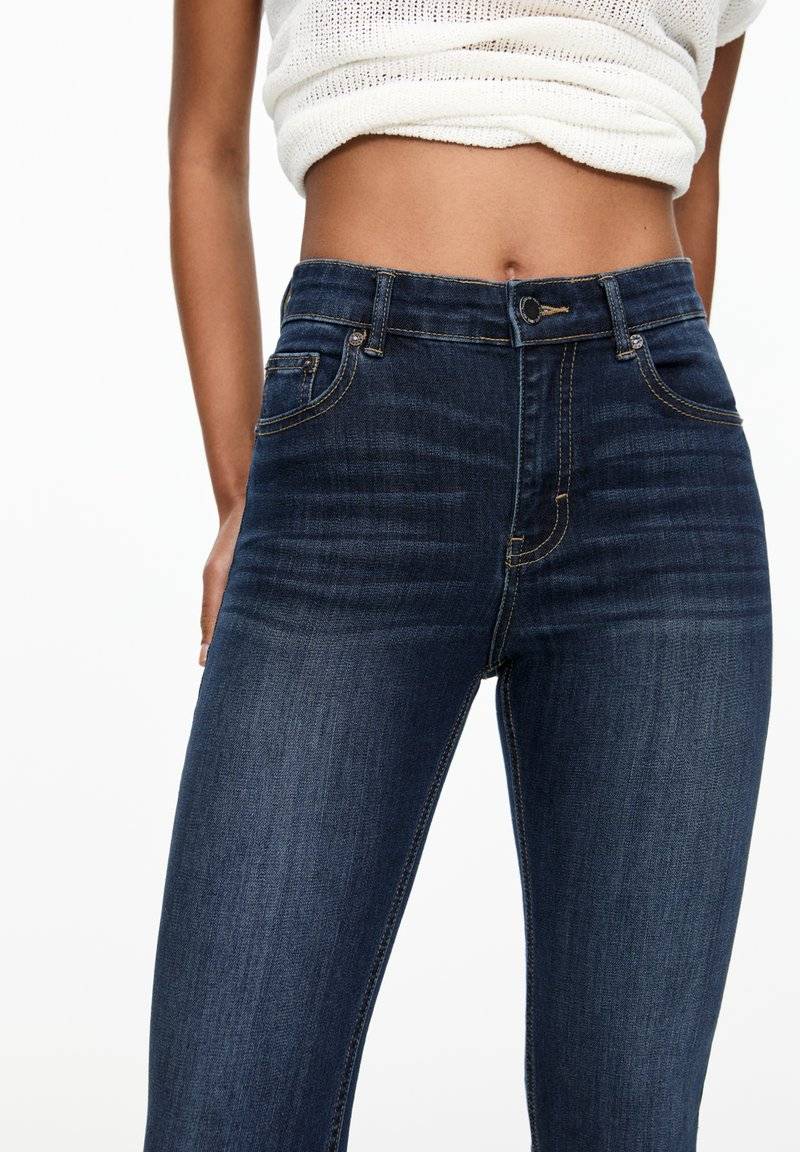 PULL&BEAR PULL&BEAR MID-RISE - Jeans Skinny Fit - dark blue Bis zu 50% Rabatt