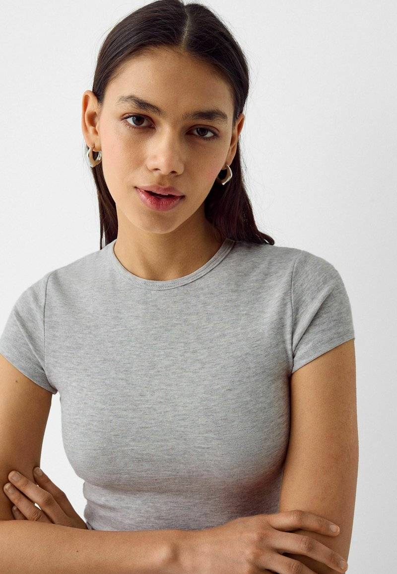 Bershka Bershka SHORT SLEEVE ROUND NECK 2 PACK - Basic T-shirt - white Sonderangebot der Fabrik