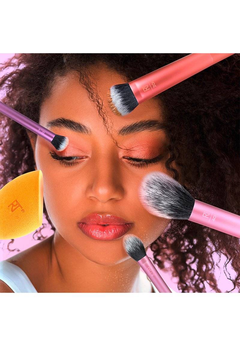 Real Techniques Real Techniques EVERYDAY ESSENTIALS SET - Makeup brush set Räumungsverkauf