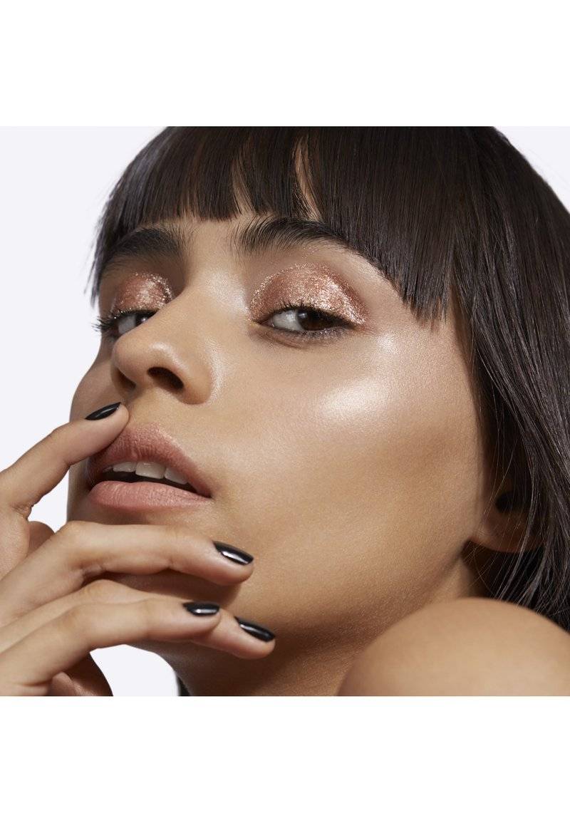 MAC MAC STROBE CREAM - Face cream - peachlite Kauf eins, bekomm eins gratis