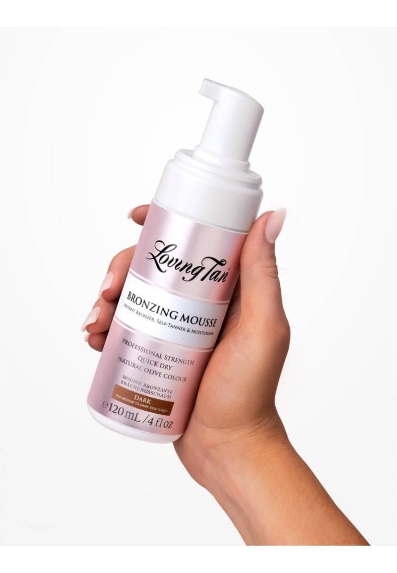Loving Tan Loving Tan BRONZING MOUSSE - Self tan - dark Neueste Stile