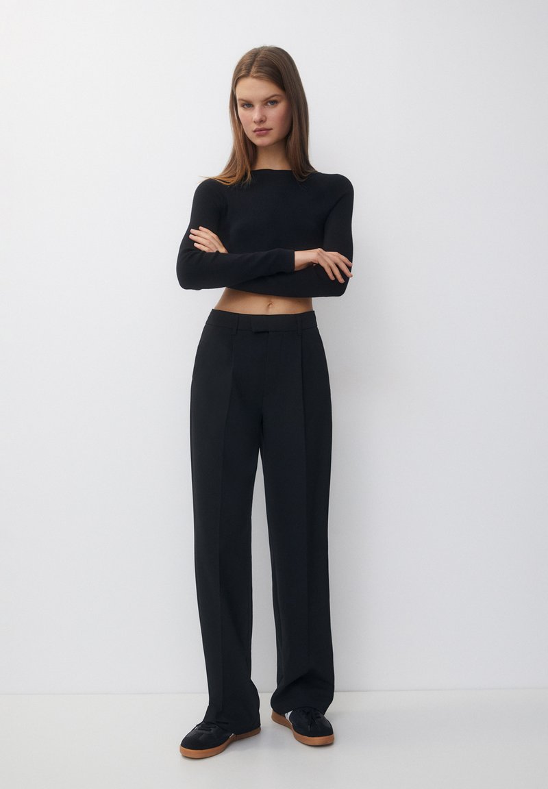 PULL&BEAR PULL&BEAR DARTED SMART - Trousers - black Speichern exportieren