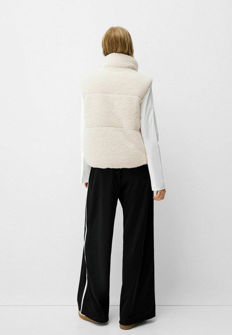 Bershka Bershka REVERSIBLE - Waistcoat - white Im Verkauf